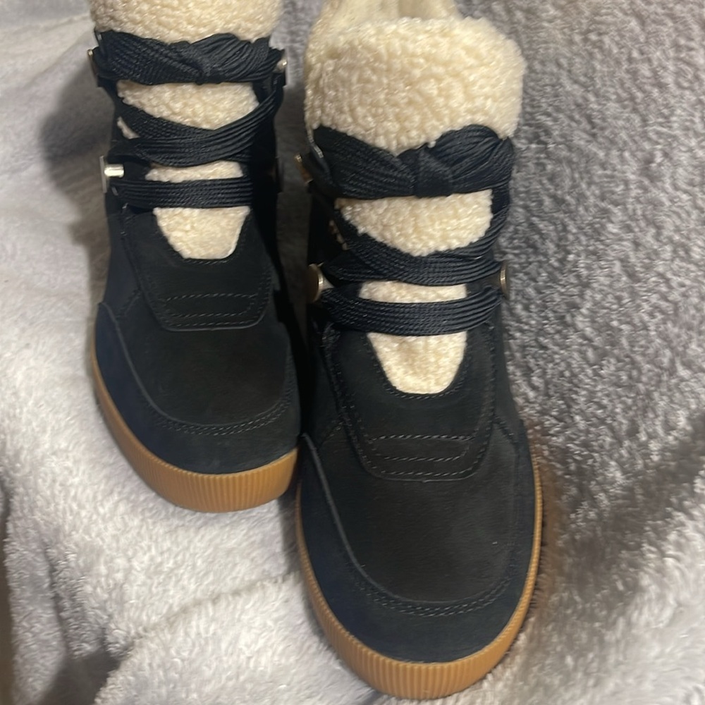 Sorel out n about cozy wedge